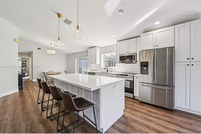 1356 NW 192nd Ave, Pembroke Pines, FL 33029 - Photo 11