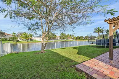 1356 NW 192nd Ave, Pembroke Pines, FL 33029 - Photo 33