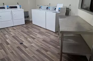 8035 SW 107th Ave, Miami, FL 33173 - Photo 29