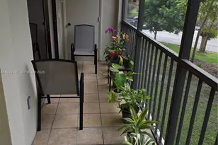 8035 SW 107th Ave, Miami, FL 33173 - Photo 13