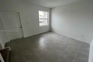 2696 SE 18th St, Homestead, FL 33035 - Photo 3