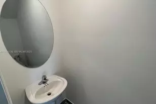 2696 SE 18th St, Homestead, FL 33035 - Photo 9