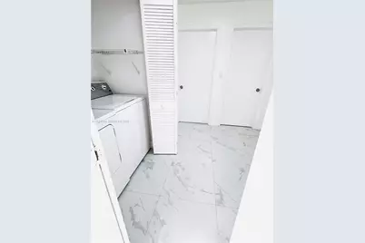 164 NW 85th Ct #0, Miami, FL 33126 - Photo 17
