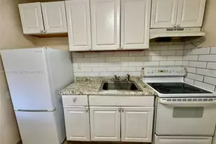 6154 Flagler St, Hollywood, FL 33023 - Photo 9