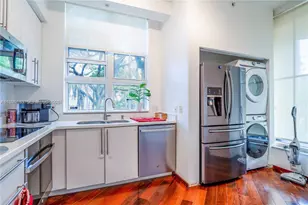 3001 NE 185th St, Aventura, FL 33180 - Photo 23