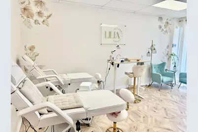 5814 Stirling Rd, Hollywood, FL 33021 - Photo 5