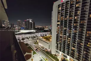 555 NE 15th St, Miami, FL 33132 - Photo 9