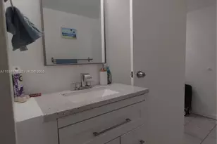 555 NE 15th St, Miami, FL 33132 - Photo 33
