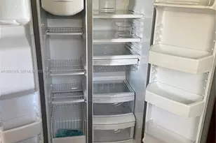 12446 Emerald Creek Ct, Plantation, FL 33325 - Photo 9