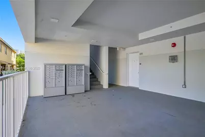 1620 NW 18th St #206, Miami, FL 33125 - Photo 19