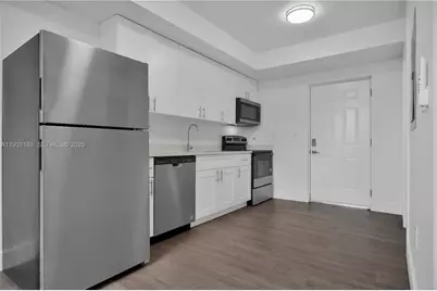 1620 NW 18th St #304, Miami, FL 33125 - Photo 5