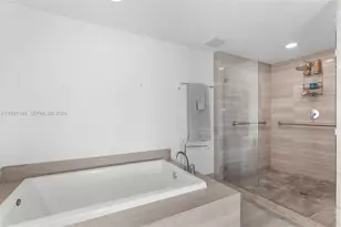 3951 S Ocean Dr, Hollywood, FL 33019 - Photo 13