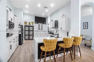 976 SW 159th Way, Pembroke Pines, FL 33027 - Photo 23