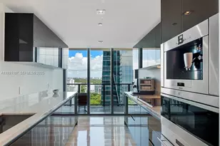 1451 Brickell Ave, Miami, FL 33131 - Photo 3