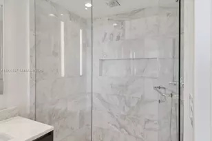 1451 Brickell Ave, Miami, FL 33131 - Photo 11