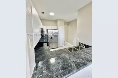 17820 NW 73rd Ave #208-1, Hialeah, FL 33015 - Photo 7