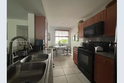 9756 NW 47th Ter #168, Doral, FL 33178 - Photo 5