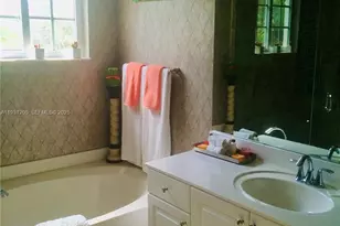 3199 NW 32nd Terrace, Oakland Park, FL 33309 - Photo 11