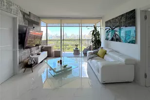 20379 W Country Club Dr, Aventura, FL 33180 - Photo 3