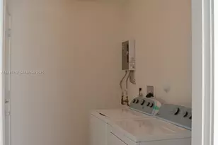 3310 NW 91st Ave, Doral, FL 33172 - Photo 5