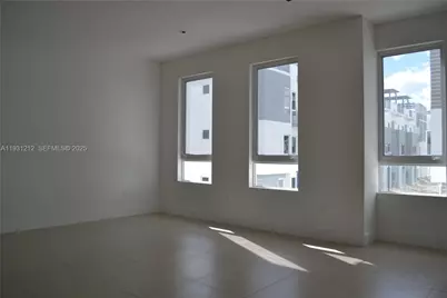 3310 NW 91st Ave, Doral, FL 33172 - Photo 7