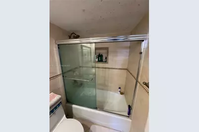 10155 NW 9th St Cir #4-401, Miami, FL 33172 - Photo 23