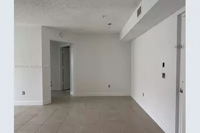 440 S Park Rd #4-303, Hollywood, FL 33021 - Photo 9