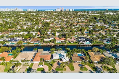 2207 NE 16th Ave, Wilton Manors, FL 33305 - Photo 47