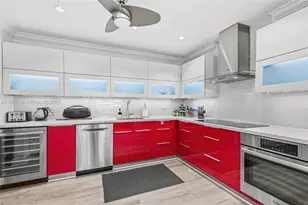 2207 NE 16th Ave, Wilton Manors, FL 33305 - Photo 15