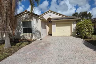 1885 SE 13th St, Homestead, FL 33035 - Photo 1