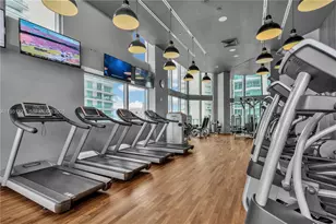 1300 Brickell Bay Dr, Miami, FL 33131 - Photo 27