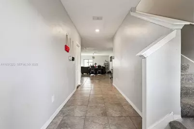 7113 Ozello Trail Ave, Other City - In The State Of Florida, FL 33573 - Photo 7