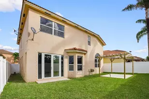 2242 NE 41st Ave, Homestead, FL 33033 - Photo 5