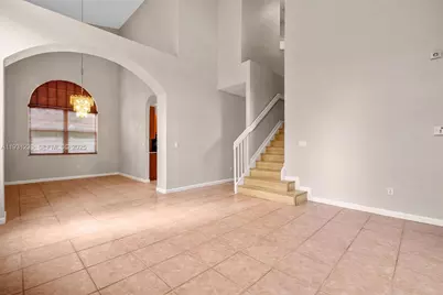 2242 NE 41st Ave, Homestead, FL 33033 - Photo 7