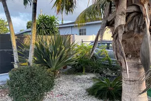 10529 NW 37th Ave, Miami, FL 33147 - Photo 11