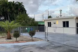 10529 NW 37th Ave, Miami, FL 33147 - Photo 21