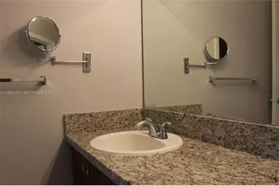 7135 NW 179th St #302, Hialeah, FL 33015 - Photo 5