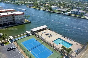 2017 S Ocean Dr, Hallandale Beach, FL 33009 - Photo 29