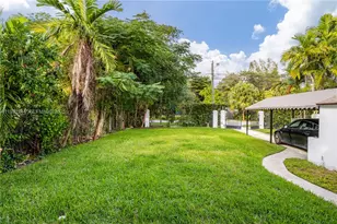 820 NE 83rd St, Miami, FL 33138 - Photo 3