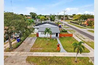 5666 Mayo St, Hollywood, FL 33023 - Photo 1