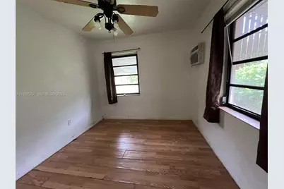 835 NW 126th St, North Miami, FL 33168 - Photo 5