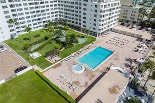 5005 Collins Ave, Miami Beach, FL 33140 - Photo 25