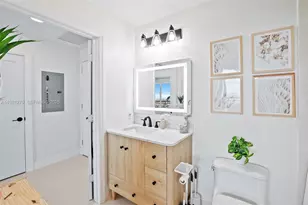 60 SW 13th St, Miami, FL 33130 - Photo 21