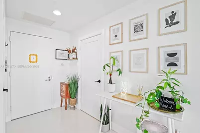 60 SW 13th St #3603, Miami, FL 33130 - Photo 5