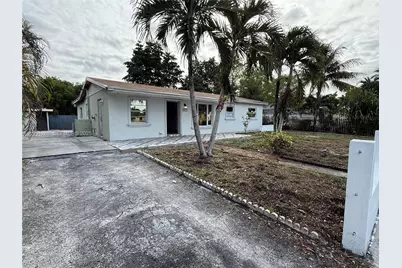 20001 NW 43rd Pl, Miami Gardens, FL 33055 - Photo 5
