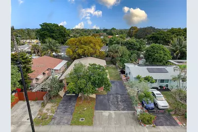 3660 NE 12th Ave, Pompano Beach, FL 33064 - Photo 27