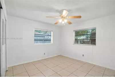3660 NE 12th Ave, Pompano Beach, FL 33064 - Photo 13