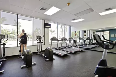 100 Bayview Dr #228, Sunny Isles Beach, FL 33160 - Photo 33