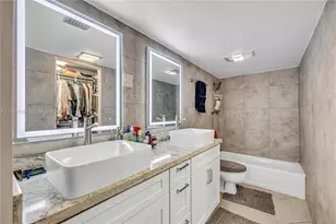 100 Bayview Dr, Sunny Isles Beach, FL 33160 - Photo 25