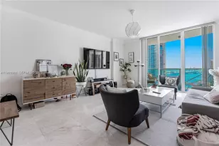 31 SE 5th St, Miami, FL 33131 - Photo 3